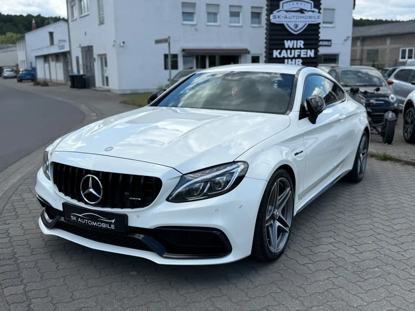 Mercedes-Benz C 63 AMG C63 S AMG BURMESTER-360*-PAGA-SCHALENSITZE-SHZG Bílá - 2