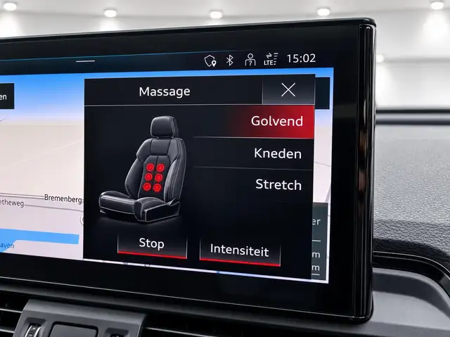 Audi Q5 view 13