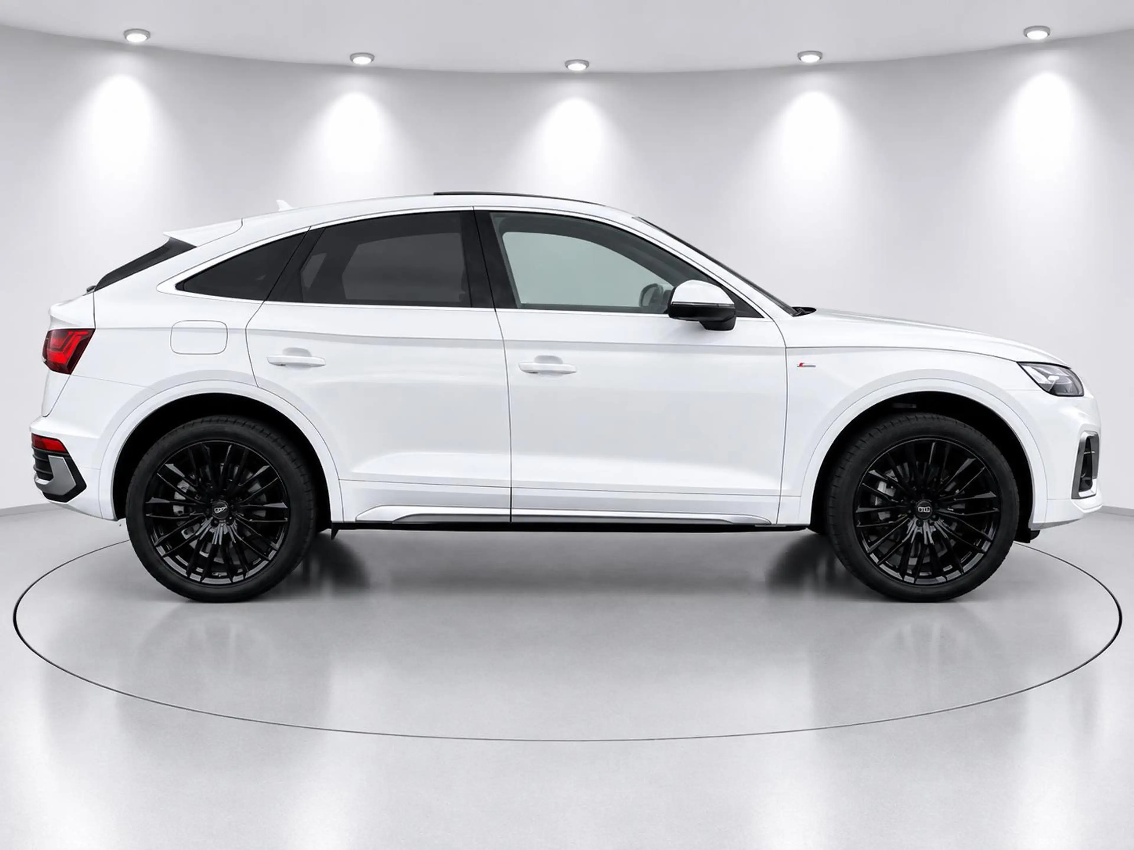 Audi Q5 Sportback 55 TFSI e S edition S Line Head Up Matri — photo 4