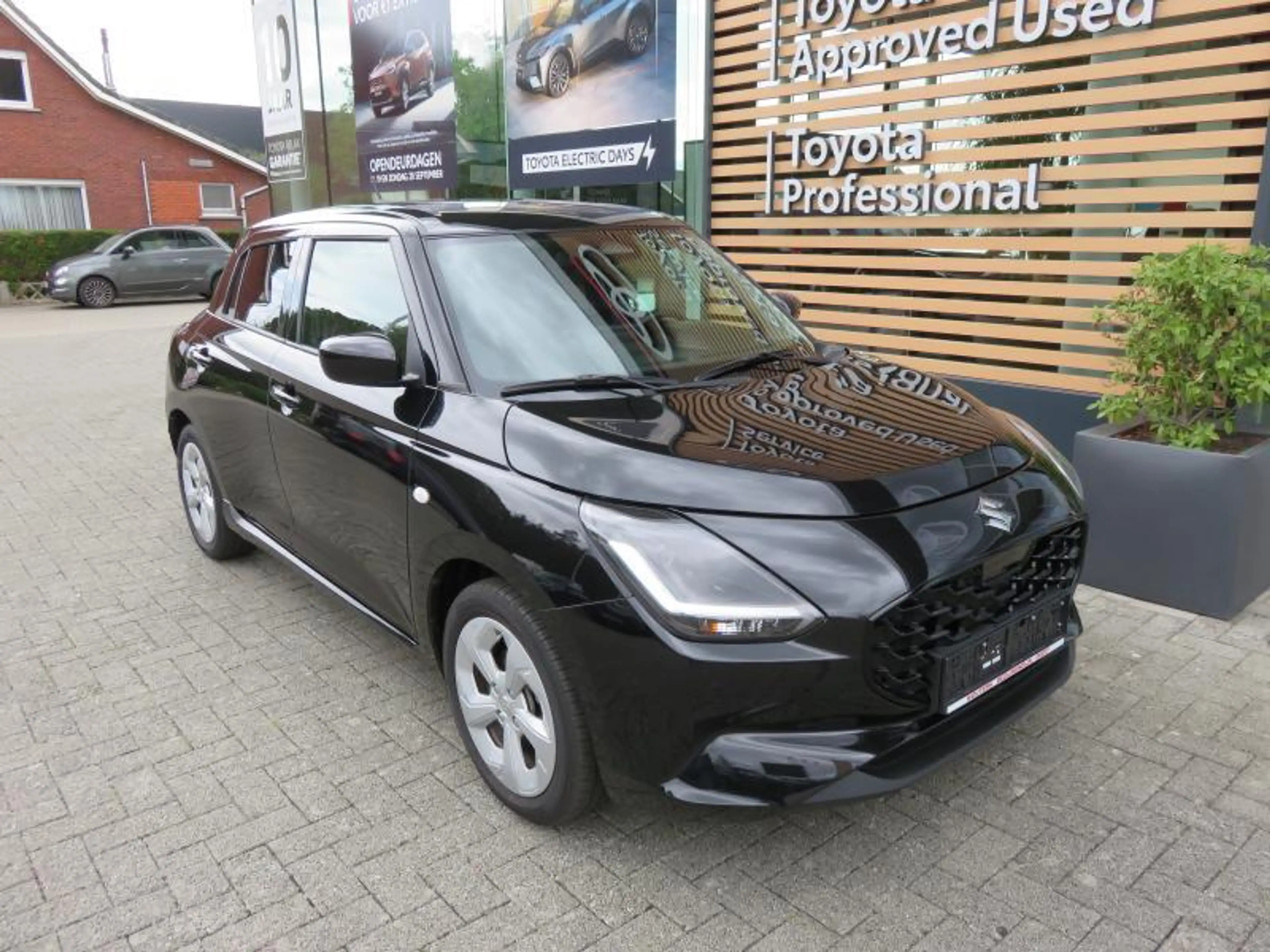 Suzuki Swift 1.2 HYBRIDE GL+ — photo 4