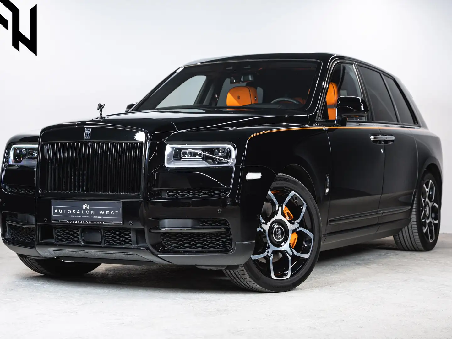Rolls-Royce Cullinan Cullinan Black Badge Schwarz - 1