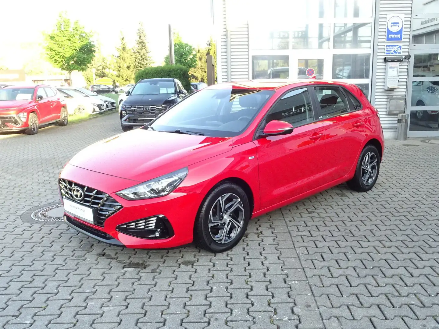 Hyundai i30 1.0 T-GDI 48V-Hybrid Trend Standheizung Klima Kame Rot - 1