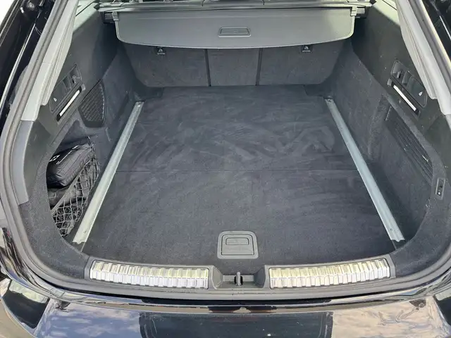 Audi A6 view 14