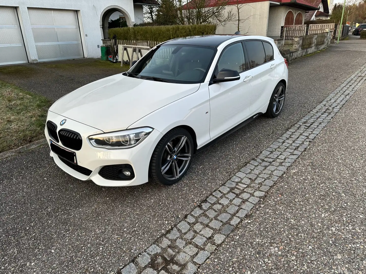 BMW 120 M Sport *scheckheftgepflegt *frisches Pickerl Weiß - 1