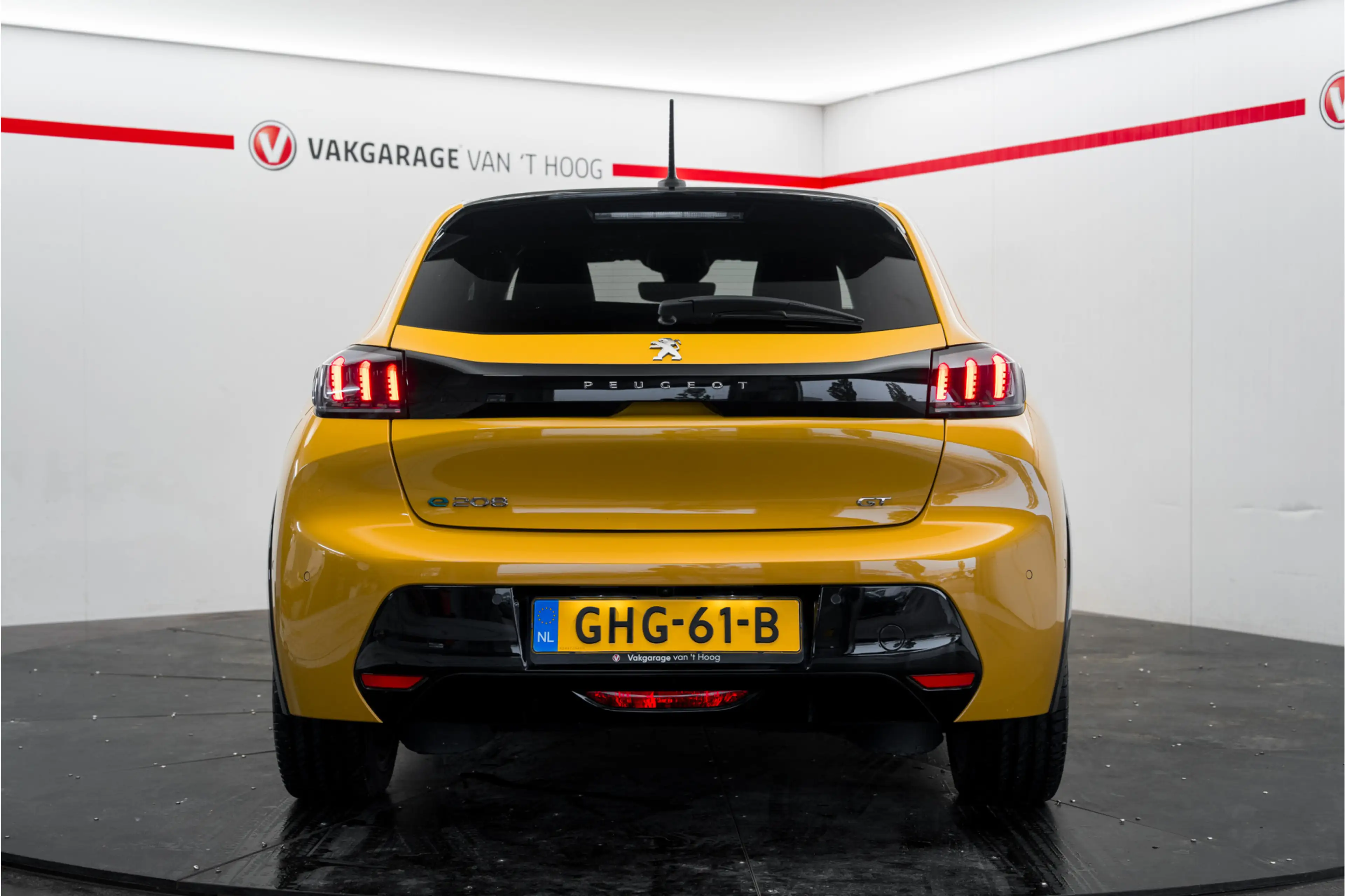 Peugeot e-208 GT Pack warmtepomp + ACC + 11 kW 3-fase + GT — photo 9