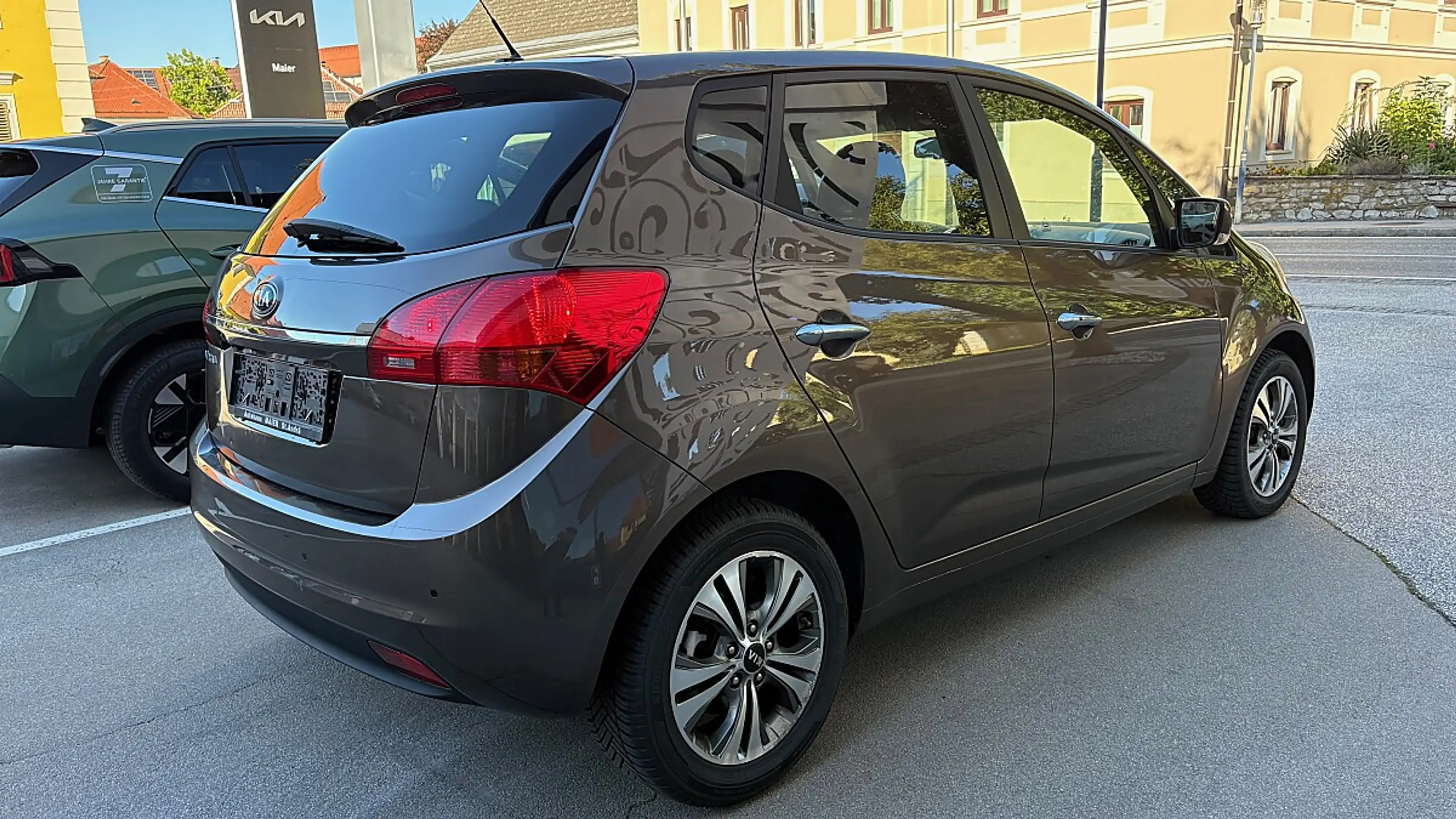 Kia Venga 1,4 CRDi ISG Gold — photo 3