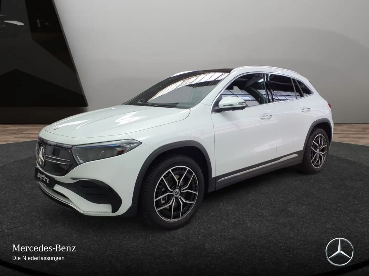 Mercedes-Benz EQA 350 4M AMG+19"+PREMIUM+AHK+PANO+360+MEMORY Weiß - 2