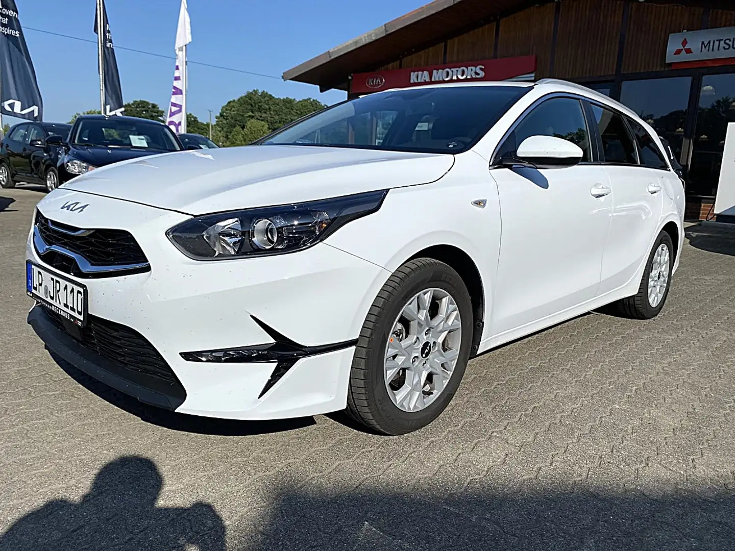 Kia Ceed / cee'd Sportswagon 1.5T 140 DCT7 VISION KOMFORT+ Klima Weiß - 2