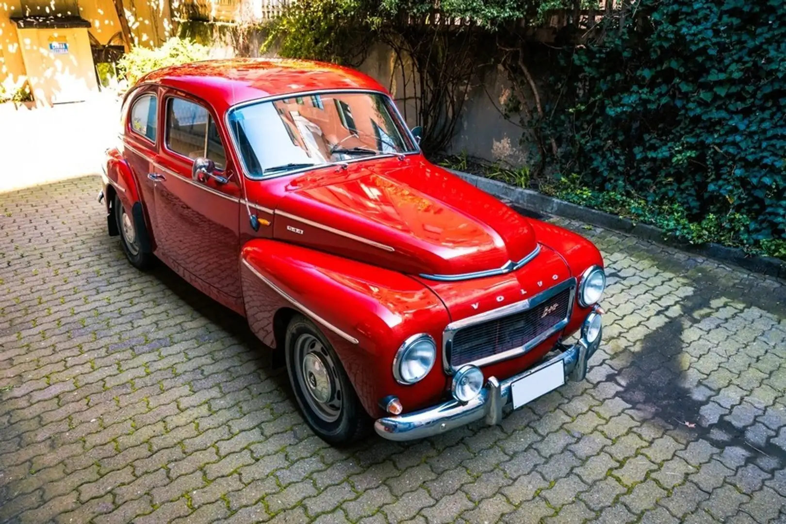 Volvo PV544 Sport Czerwony - 1