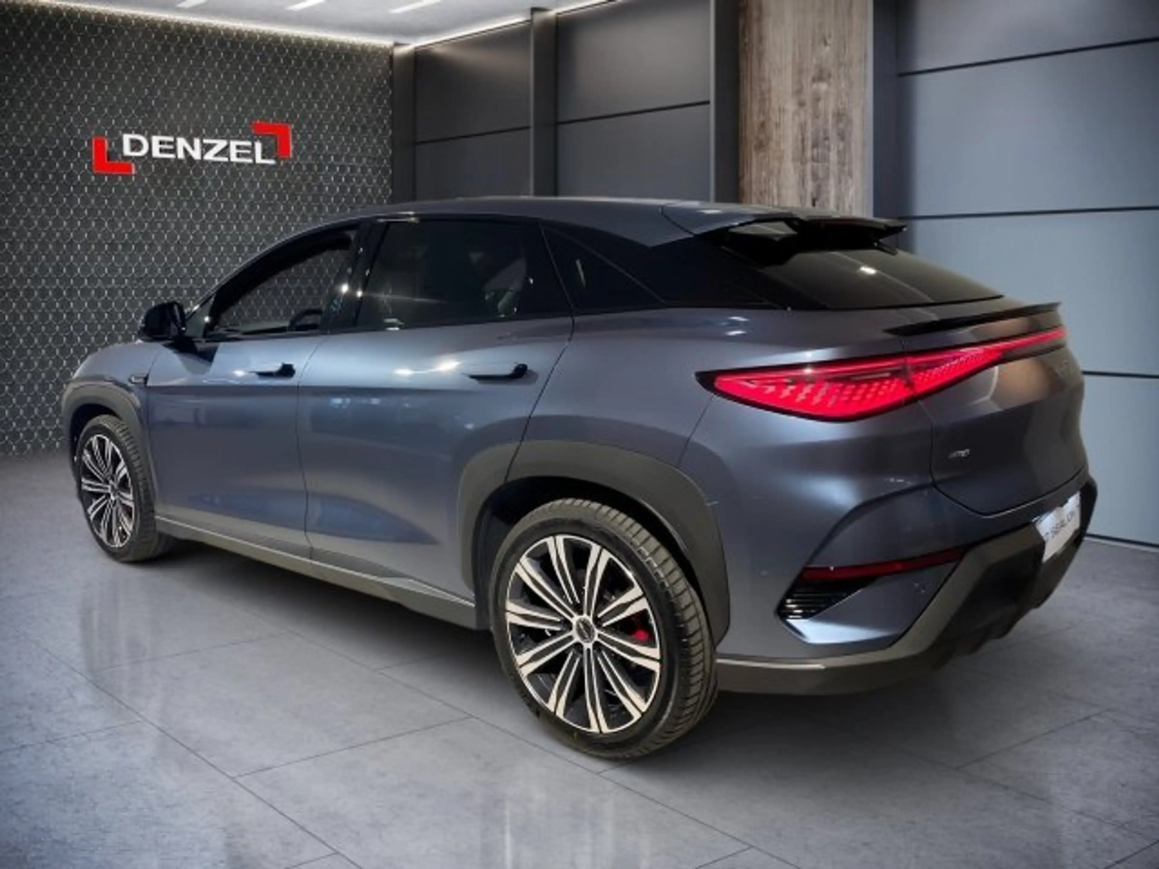 BYD Sealion 7 Excellence AWD — photo 2