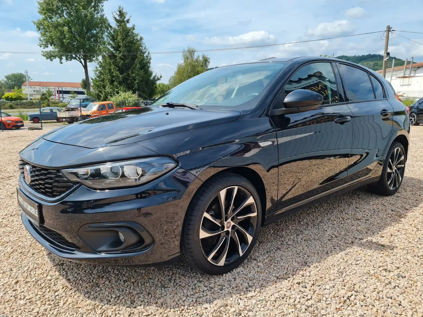 Fiat Tipo S-Design Schwarz - 1