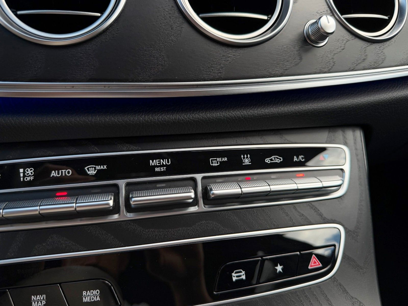 Mercedes-Benz E 450 4M 3x AMG DISTR+*Standh*ILS*360°*Leder*AR — photo 4