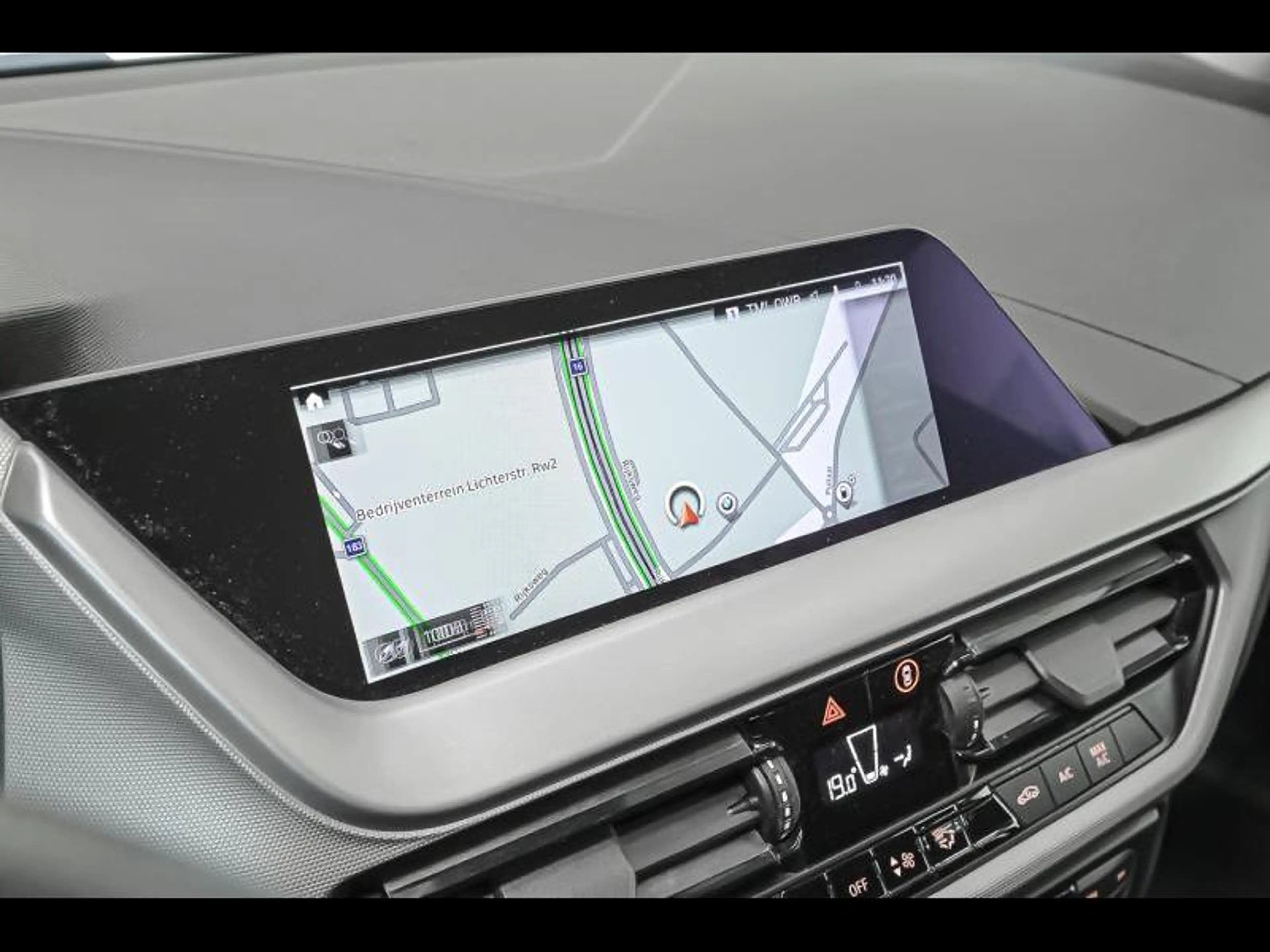 BMW 118 i — photo 12