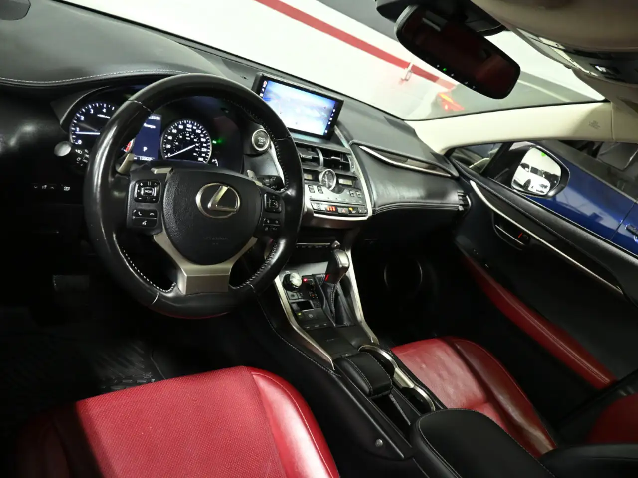 Lexus NX снимка Lexus NX