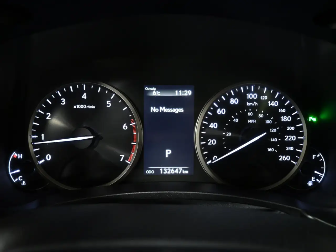 Lexus NX снимка Lexus NX