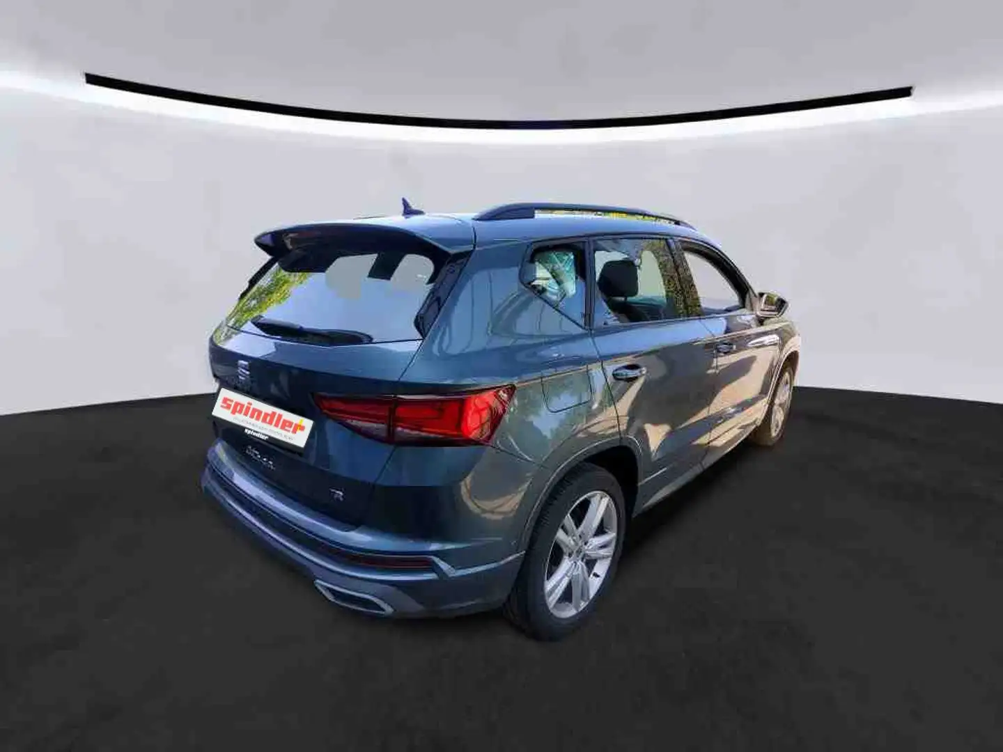 SEAT Ateca FR 2.0TDI DSG/ Navi, Pano, Beats, 360°,LED Grijs - 2