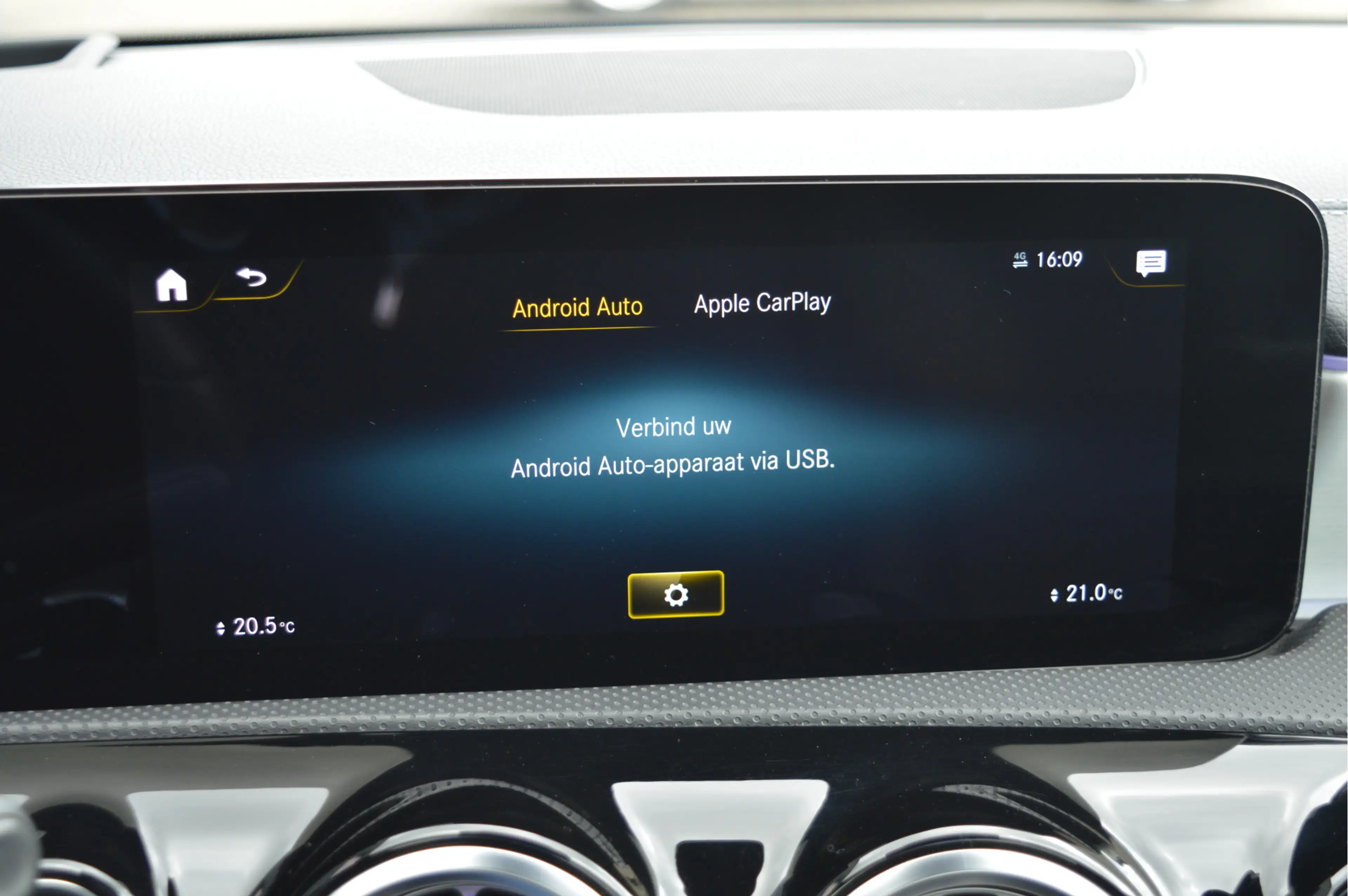 Mercedes-Benz CLA 200 Shooting Brake AMG Line | PANO | ACC | 360 CAM | H — photo 26