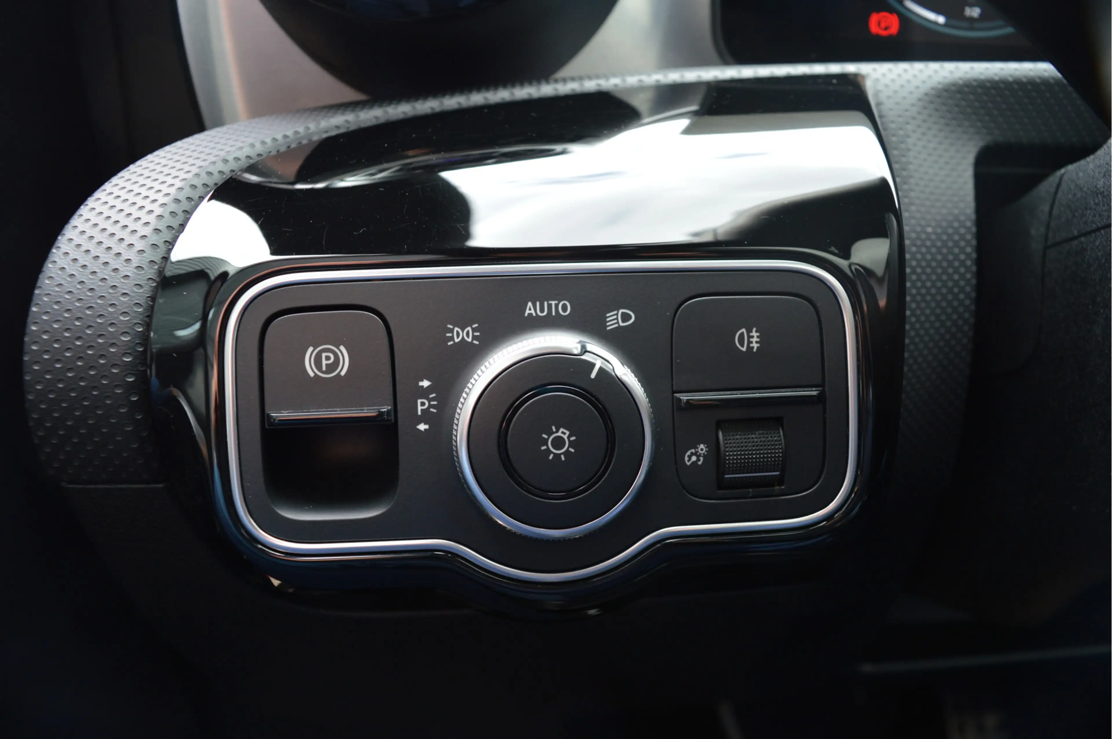 Mercedes-Benz CLA 200 Shooting Brake AMG Line | PANO | ACC | 360 CAM | H — photo 14