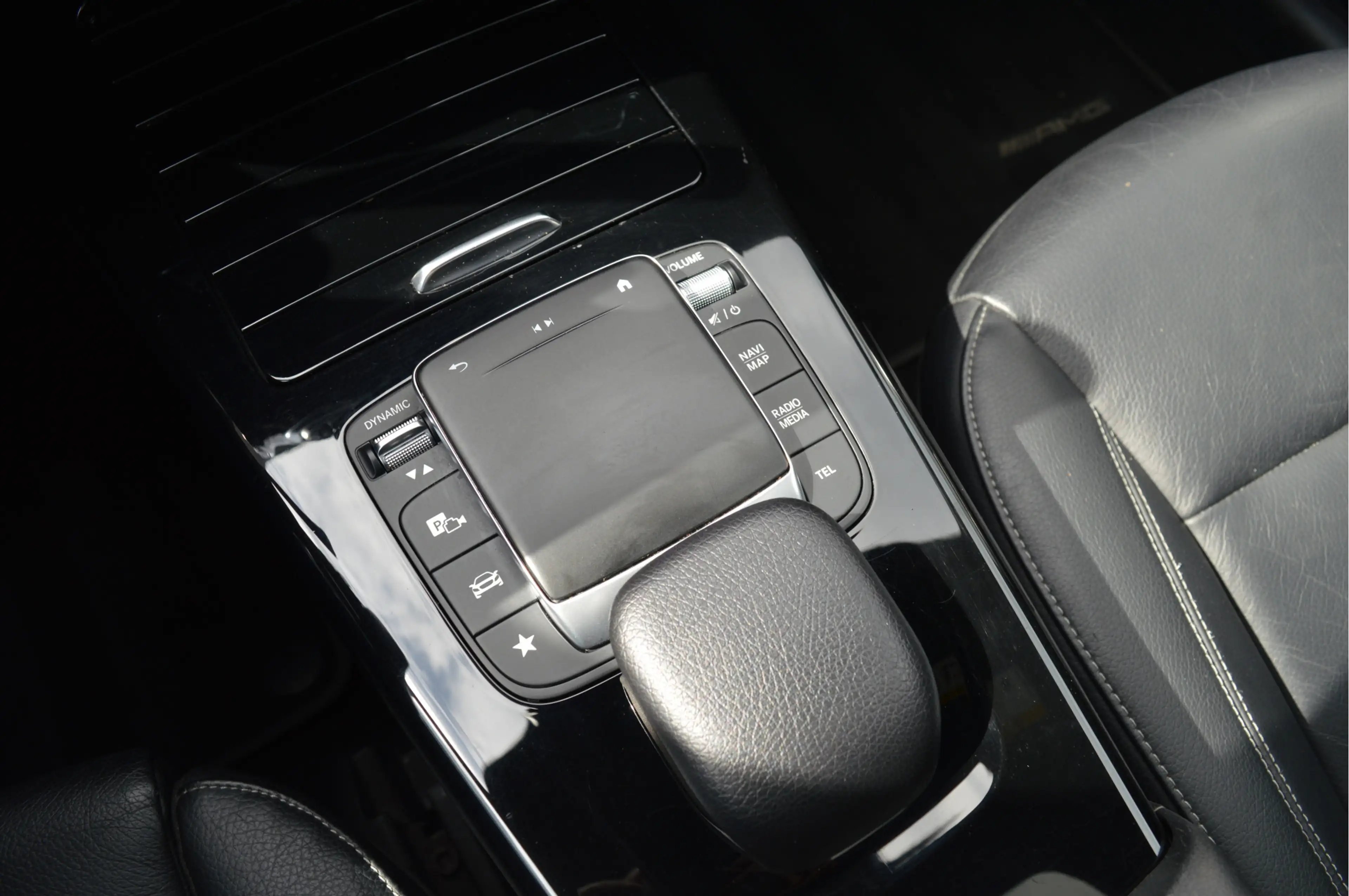 Mercedes-Benz CLA 200 Shooting Brake AMG Line | PANO | ACC | 360 CAM | H — photo 18