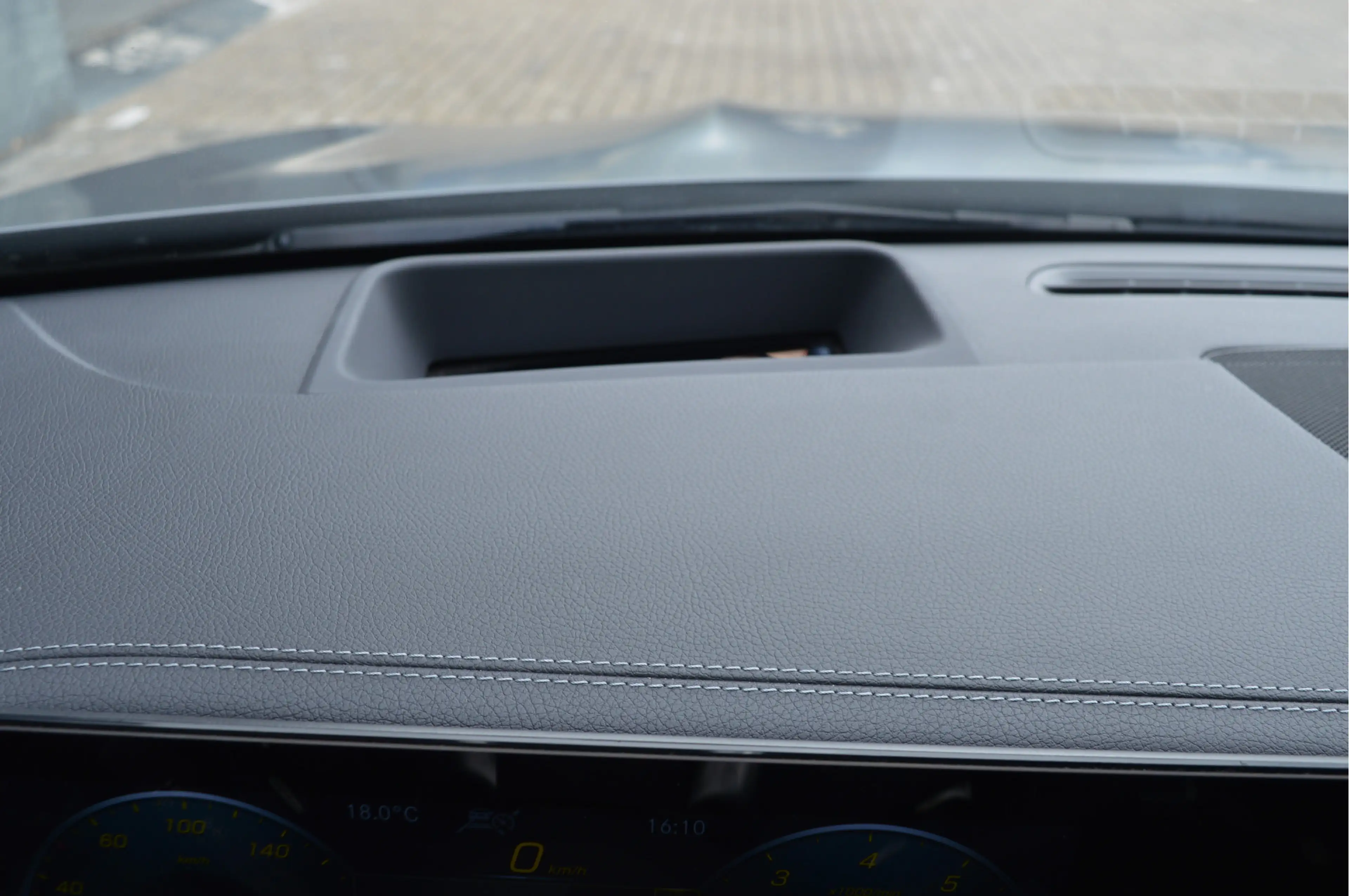 Mercedes-Benz CLA 200 Shooting Brake AMG Line | PANO | ACC | 360 CAM | H — photo 28