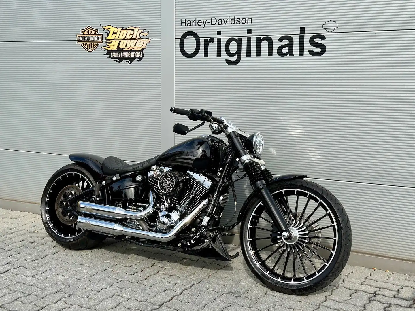 Harley-Davidson Softail Breakout Umbau Noir - 1