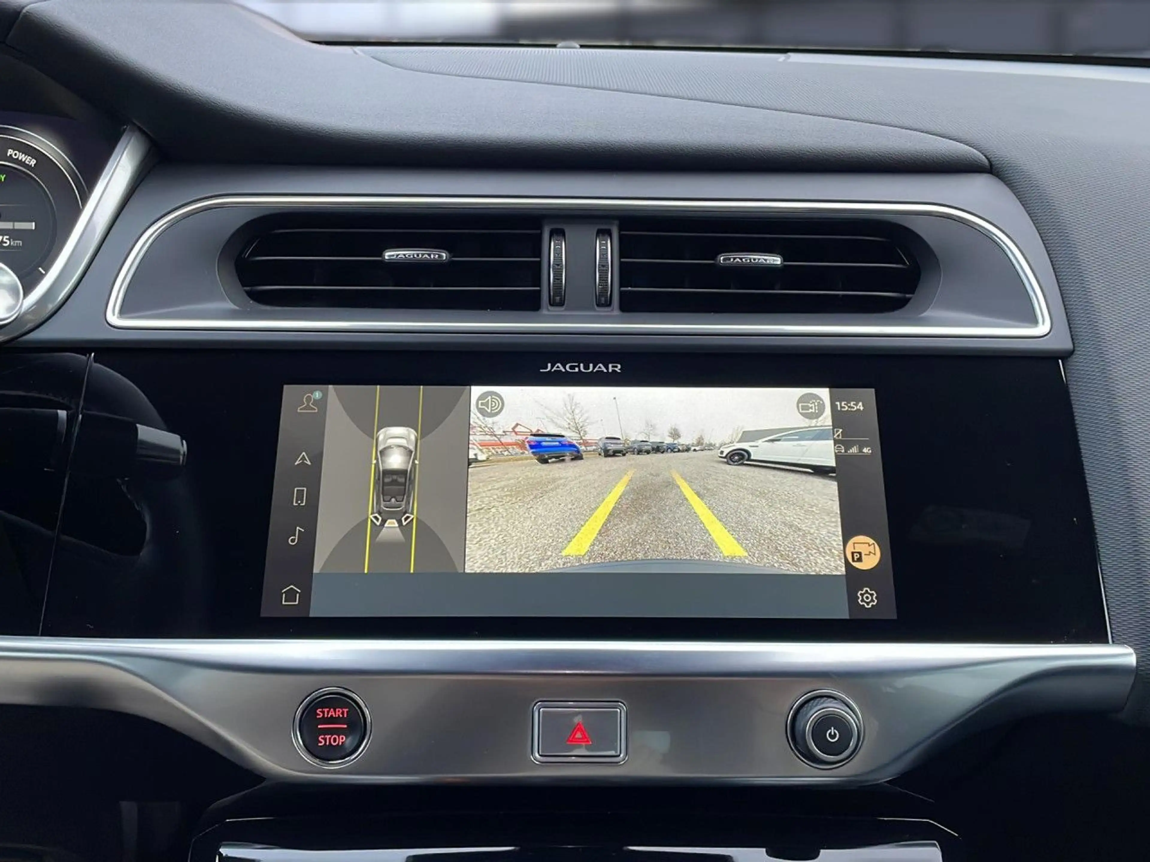 Jaguar I-Pace EV400 AWD S — photo 9