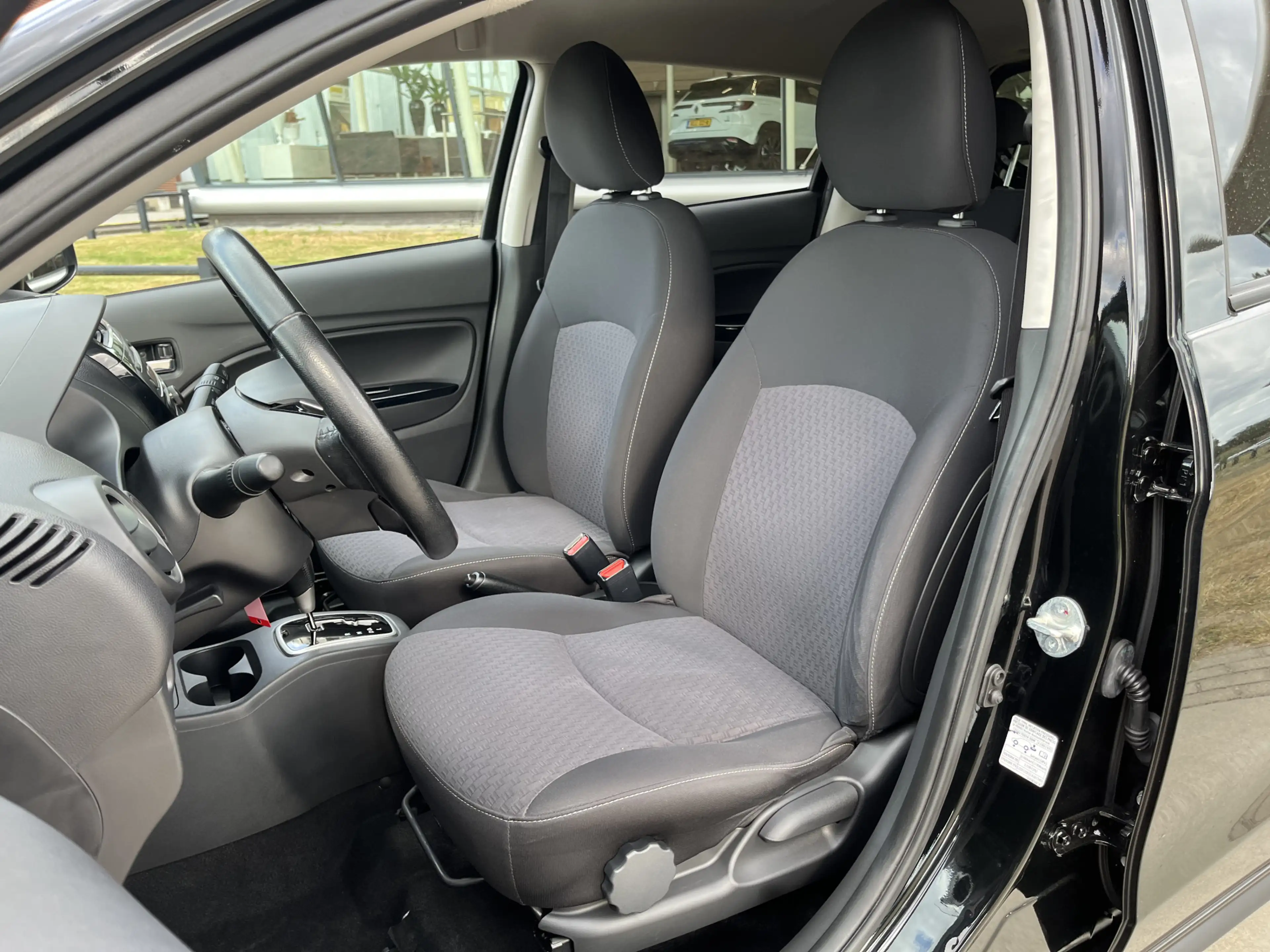 Mitsubishi Space Star 1.2 Life / Automaat / Cruise / Airco / — photo 13