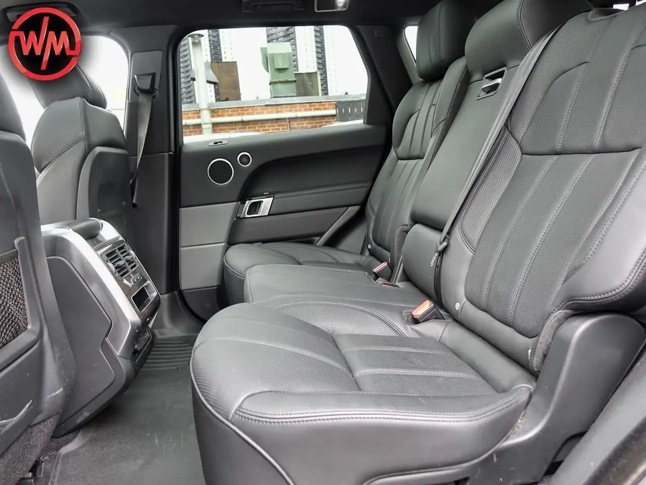 Land Rover Range Rover Sport снимка Land Rover Range Rover Sport