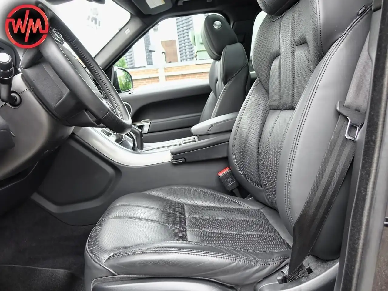 Land Rover Range Rover Sport снимка Land Rover Range Rover Sport