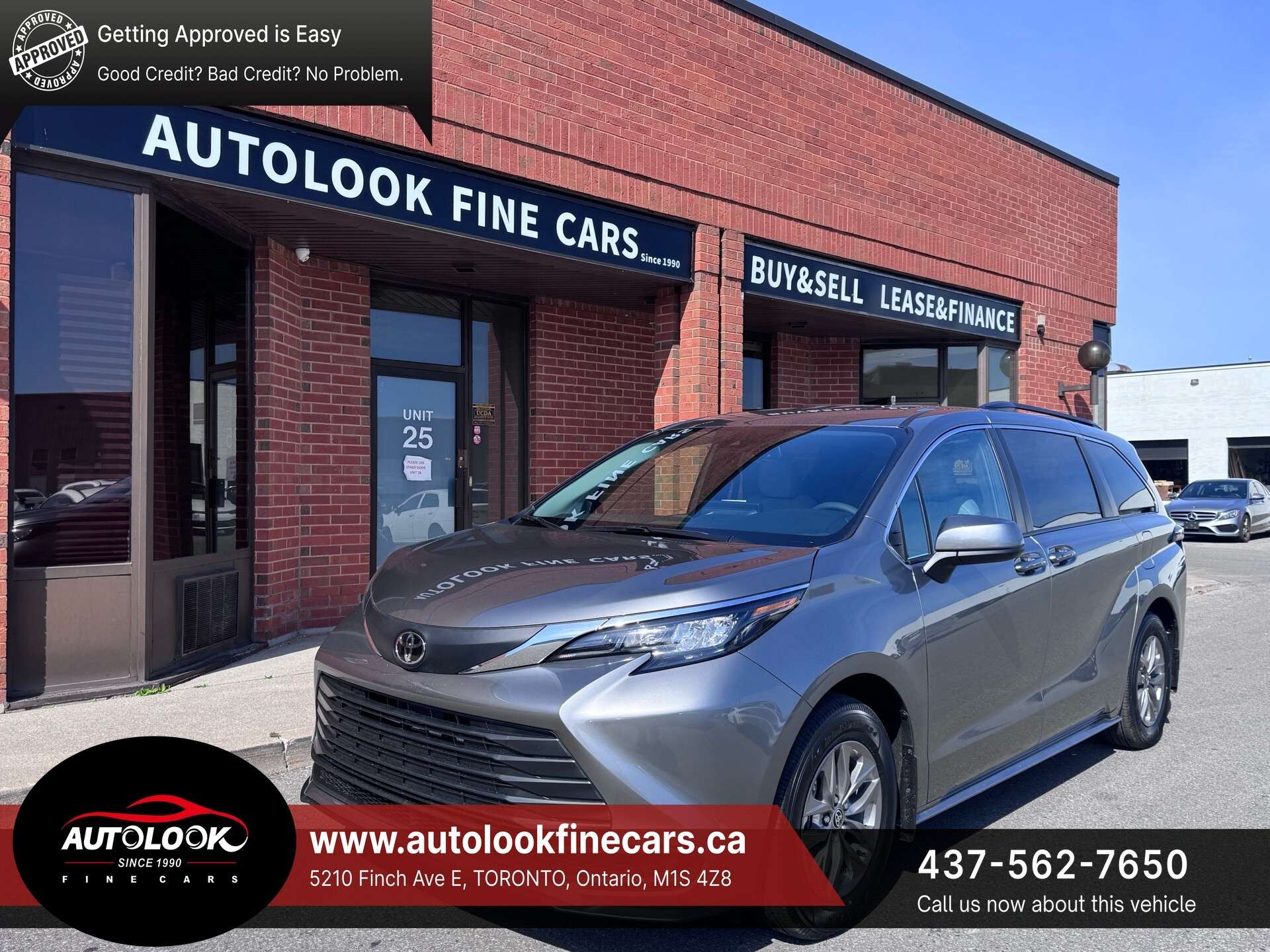 2026 Toyota Sienna LE 8-Passenger AWD