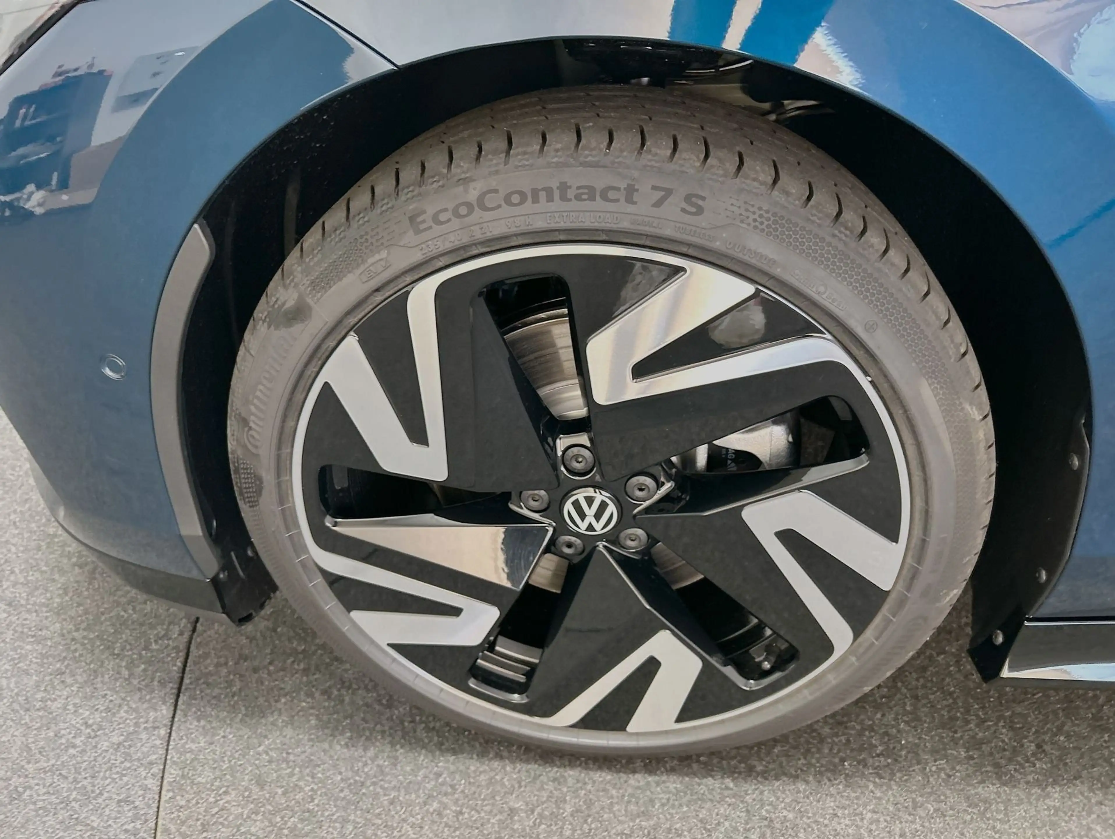 Volkswagen ID.7 Tourer Pro S 86 kWh CarPlay Black Matrix — photo 15