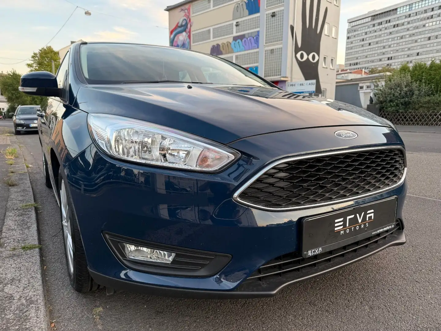 Ford Focus Turnier 1.0 EcoBoost Business | Navi Blau - 1