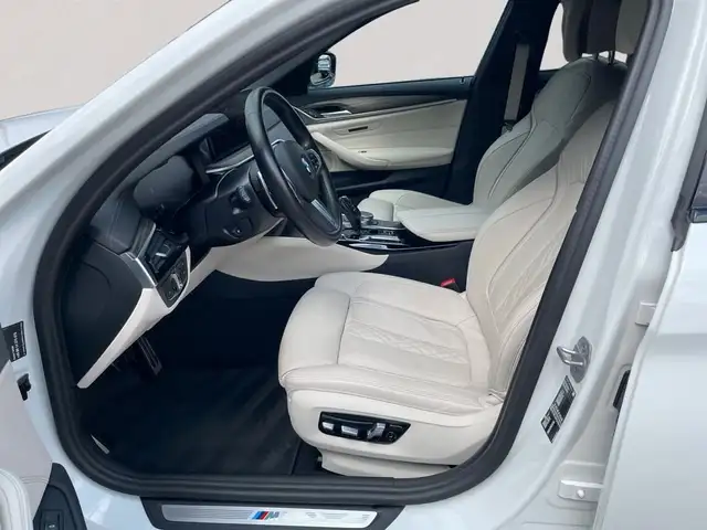 BMW M view 9