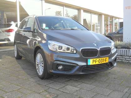 BMW 218i High Executive