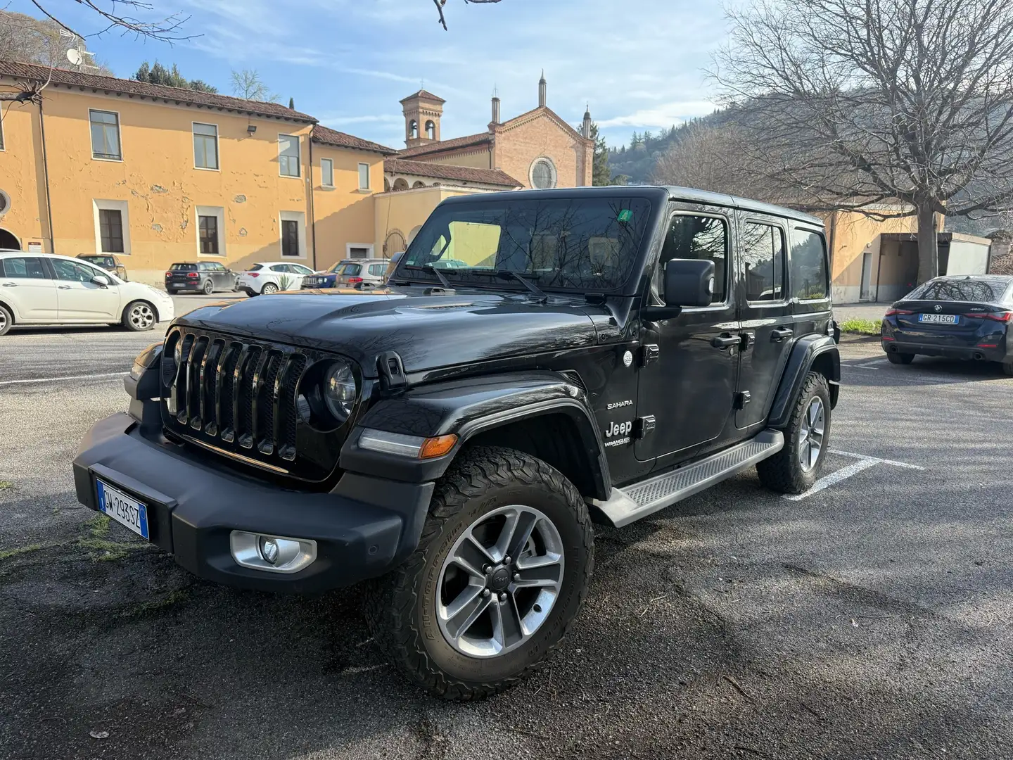 Jeep Wrangler Unlimited 2.0 turbo Sahara auto - 1
