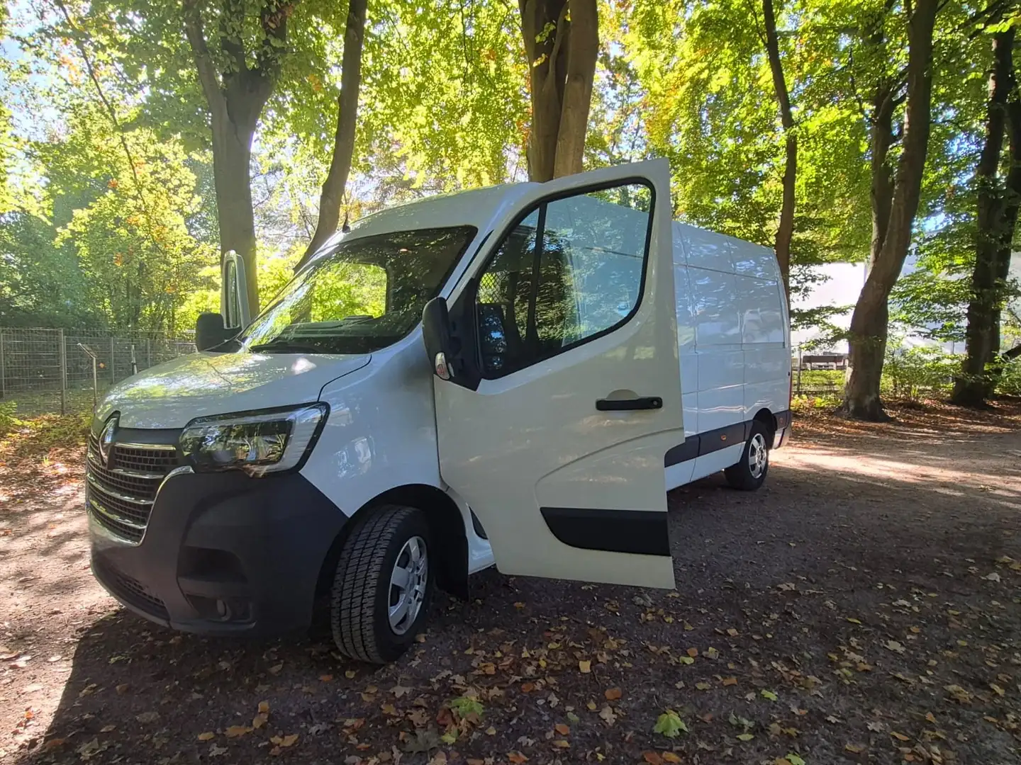 Renault Master Master ENERGY dCi 150 L2H1 VA Weiß - 2