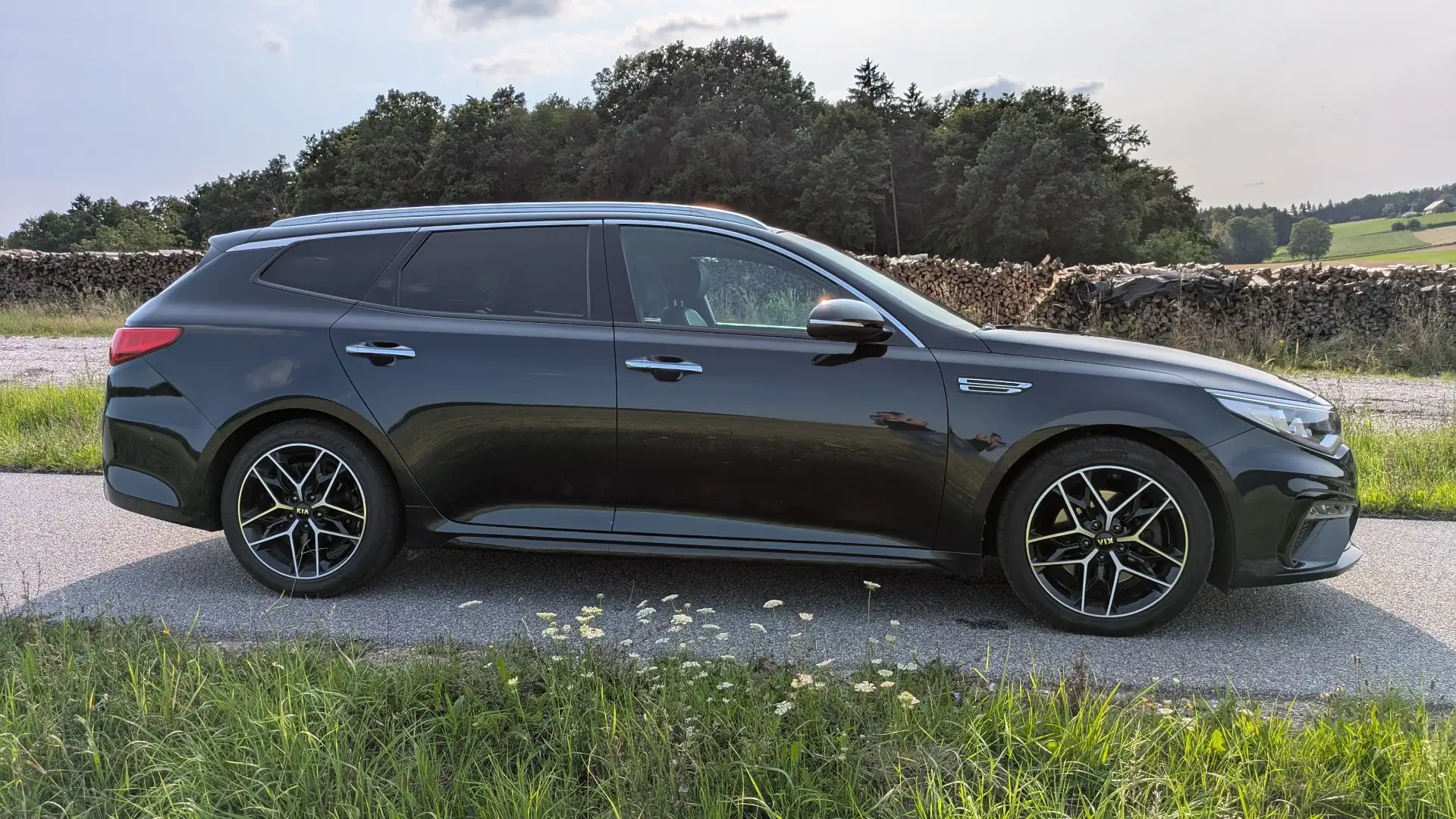 Kia Optima Optima Sportswagon 1.6 T-GDI DCT OPF GT Line Blau - 1