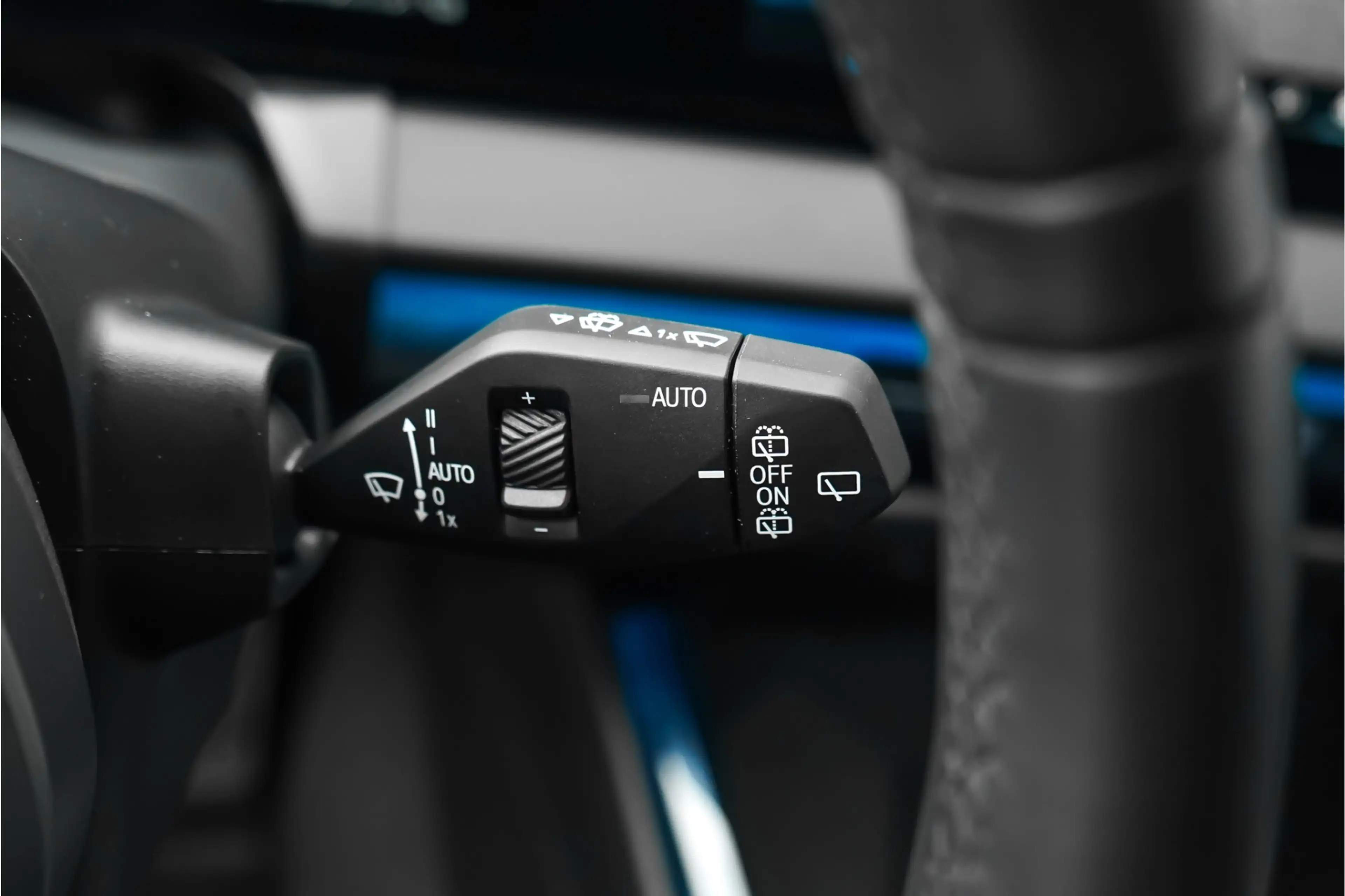 BMW X3 30e xDrive M-Sport Pano Driving Assist Plus 360° H — photo 41
