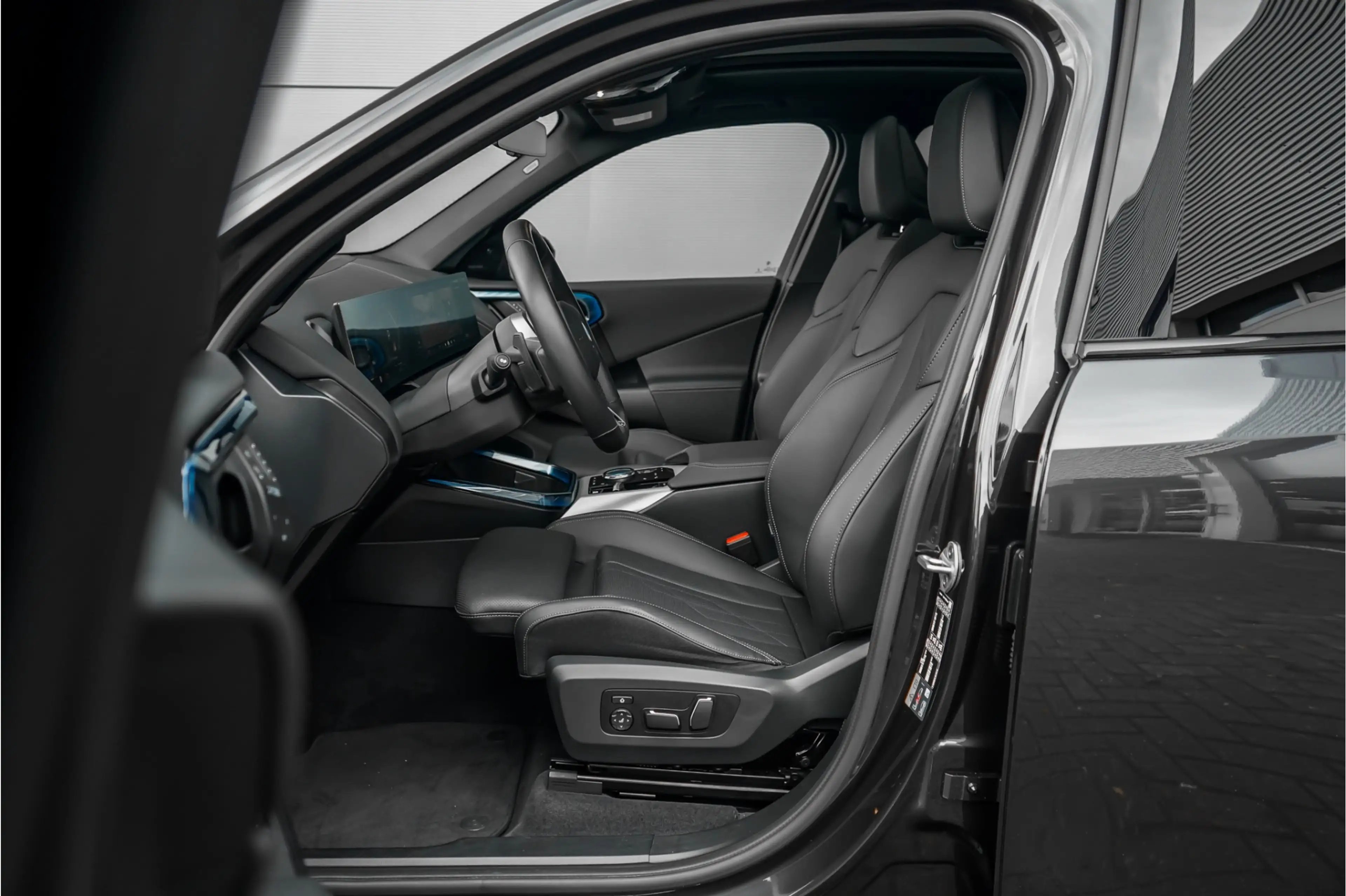 BMW X3 30e xDrive M-Sport Pano Driving Assist Plus 360° H — photo 4