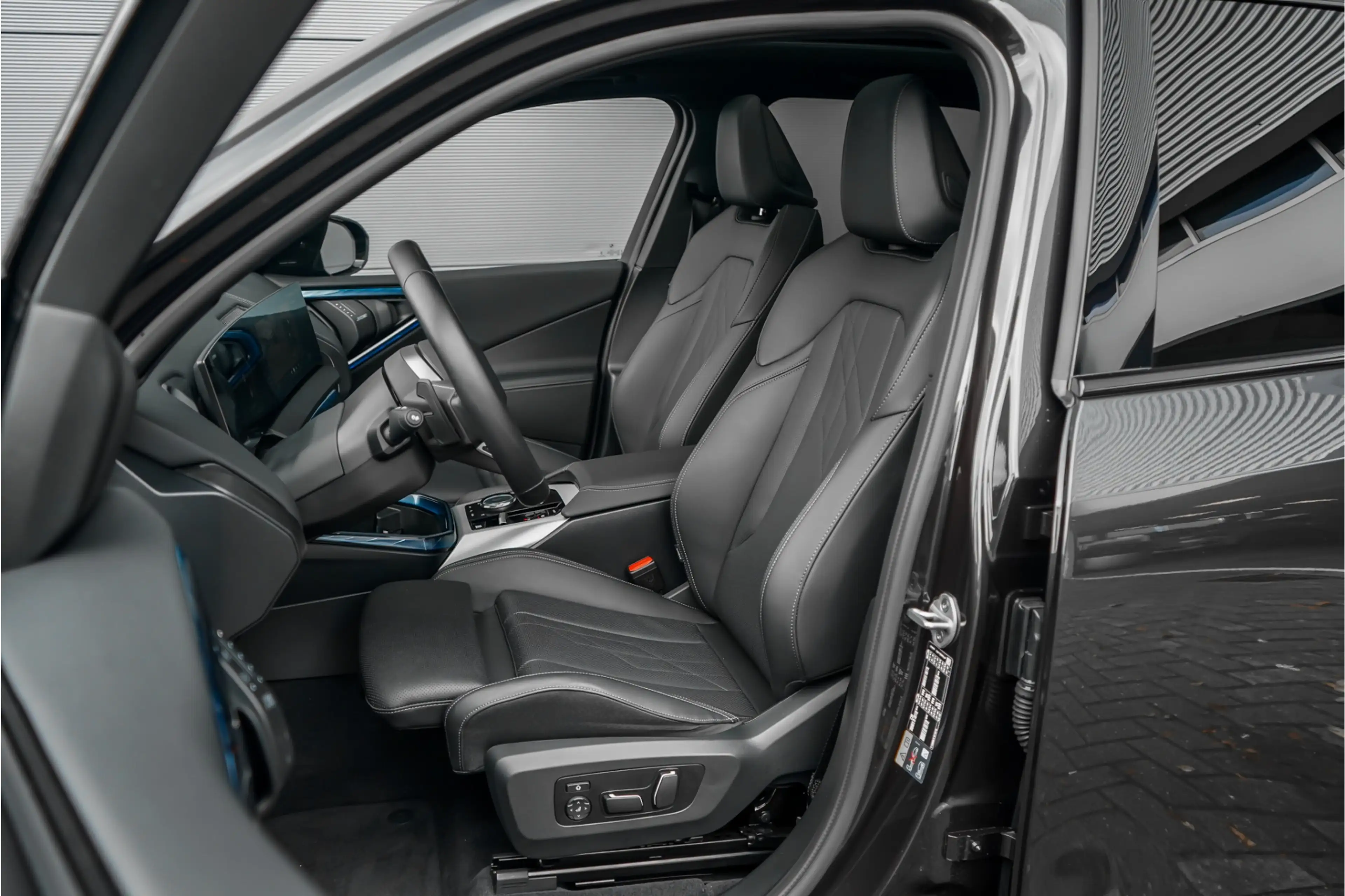 BMW X3 30e xDrive M-Sport Pano Driving Assist Plus 360° H — photo 5