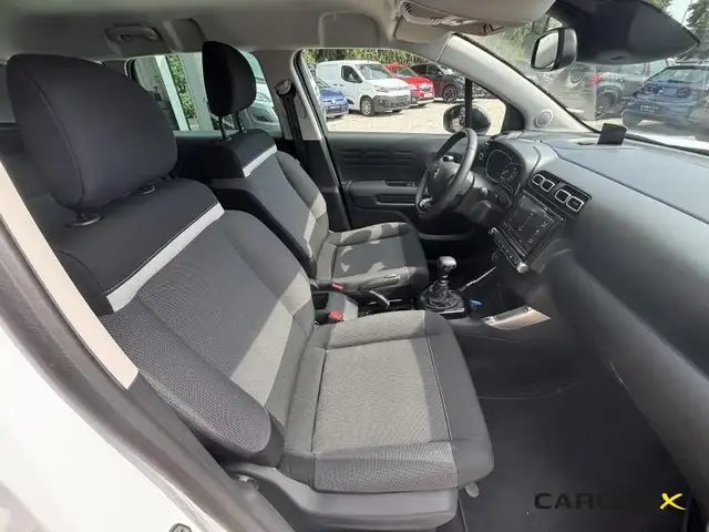 Citroen C3 Aircross view 10