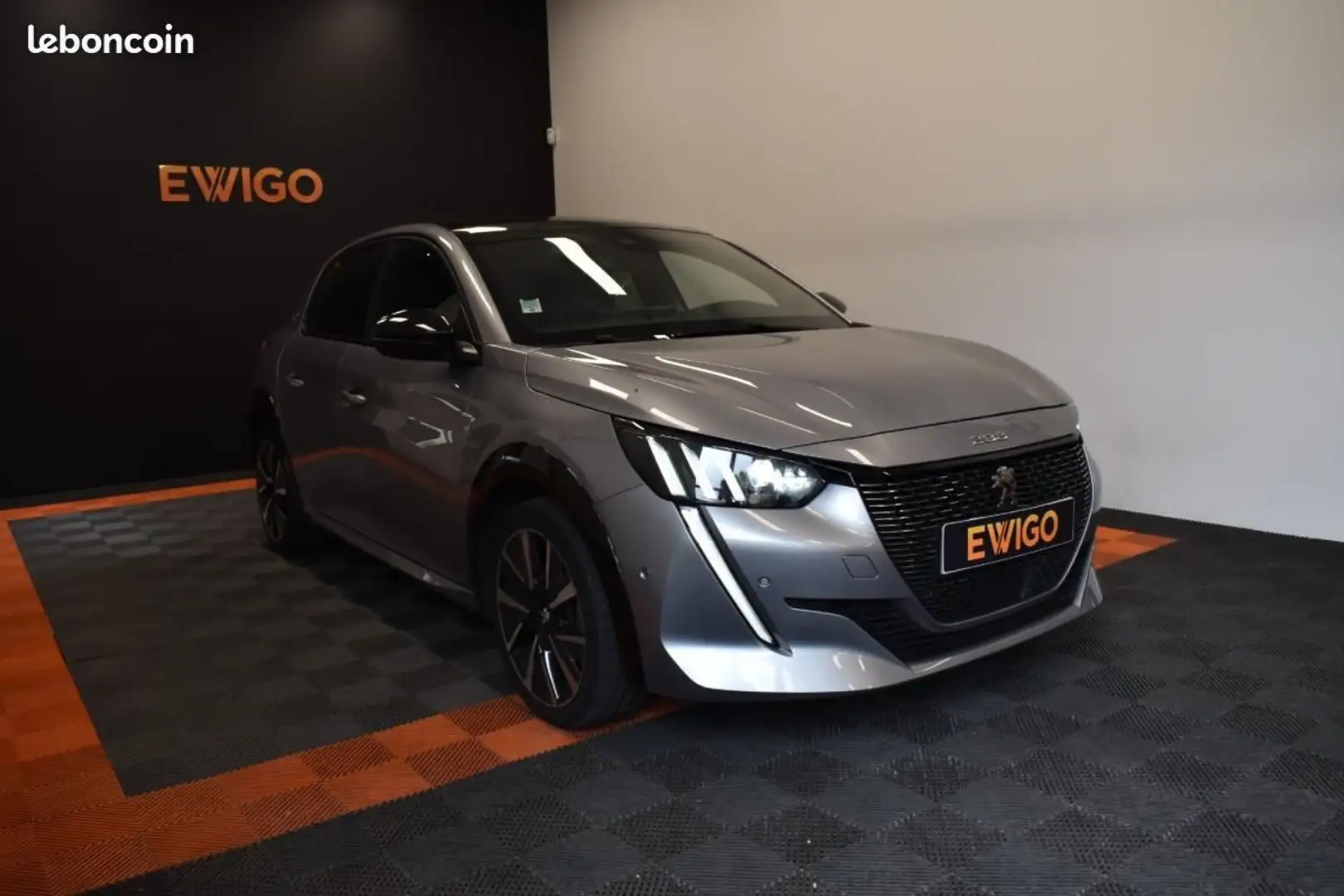 Peugeot 208 GENERATION-II 1.2 100ch GT PACK FULL OPTIONS CAMER Gris - 1