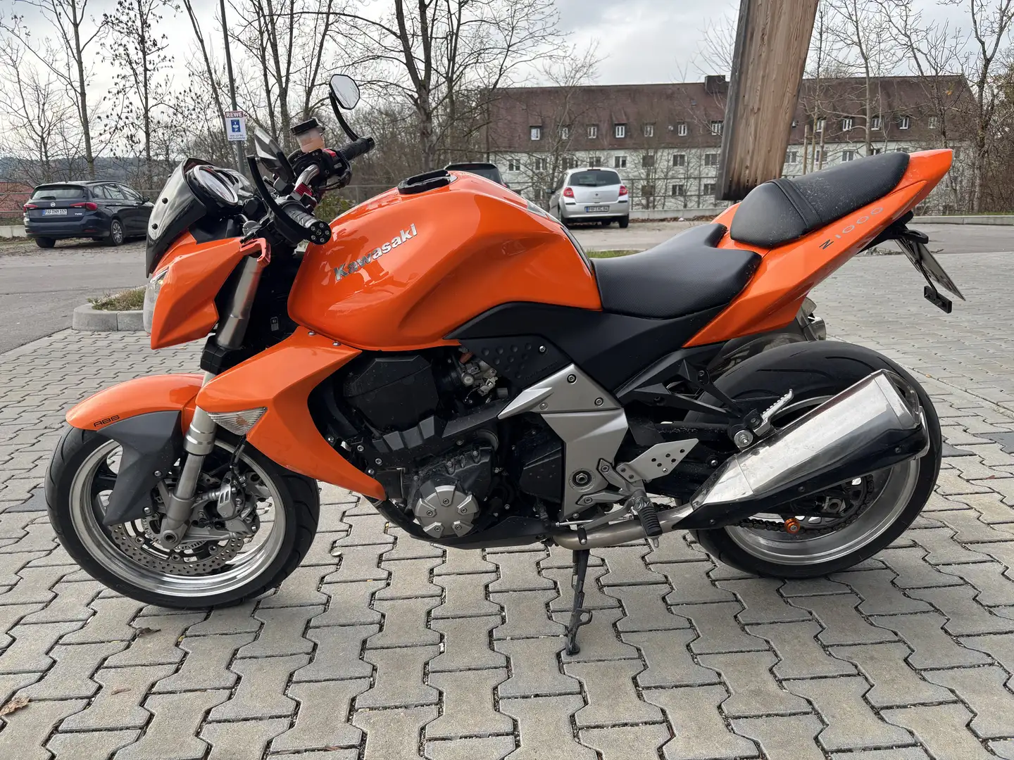 Kawasaki Z 1000 Orange - 2