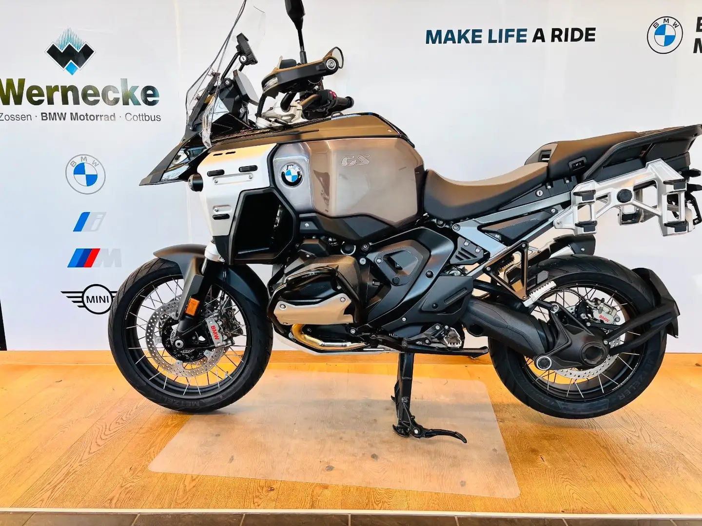 BMW R1300 GS Adventure Style Trible Black Zwart - 2
