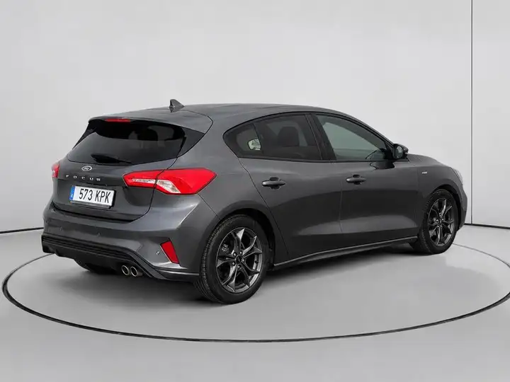 Ford Focus 2018, foto 3