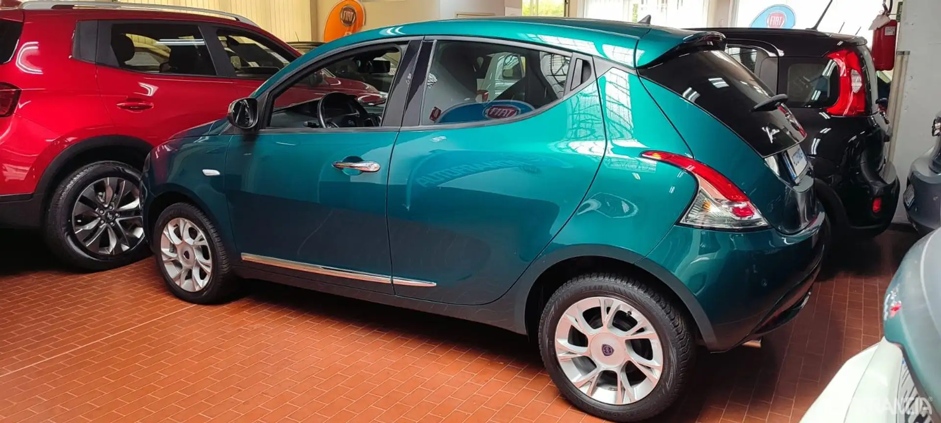 Lancia Egyéb YPSILON - 1.2 PLATINO 69CV Zöld - 2