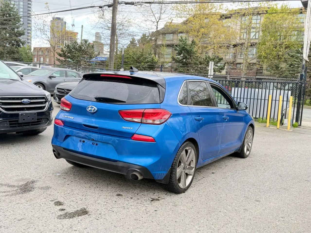 Hyundai ELANTRA снимка Hyundai ELANTRA