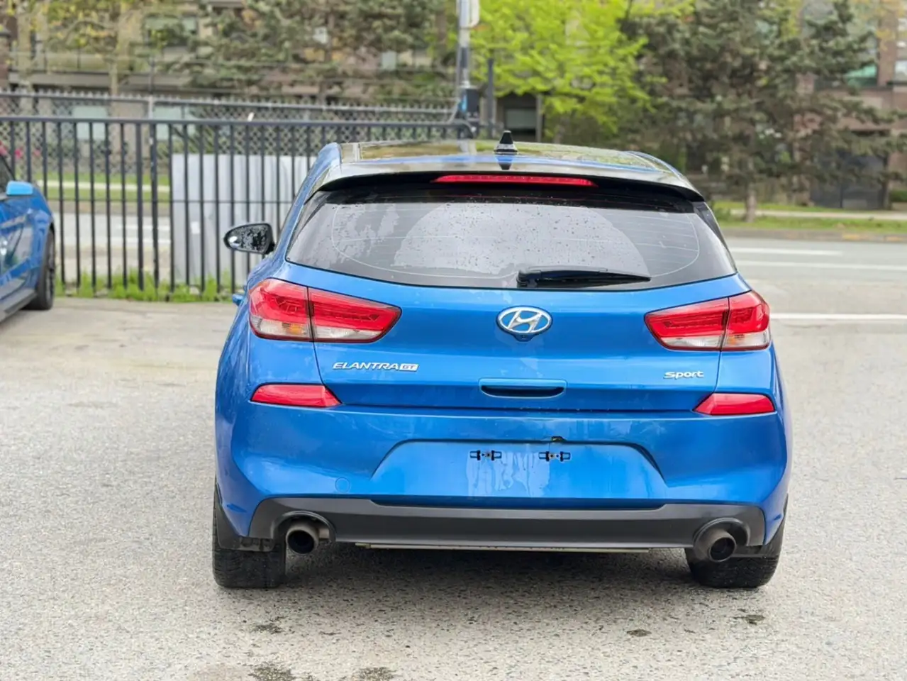 Hyundai ELANTRA снимка Hyundai ELANTRA