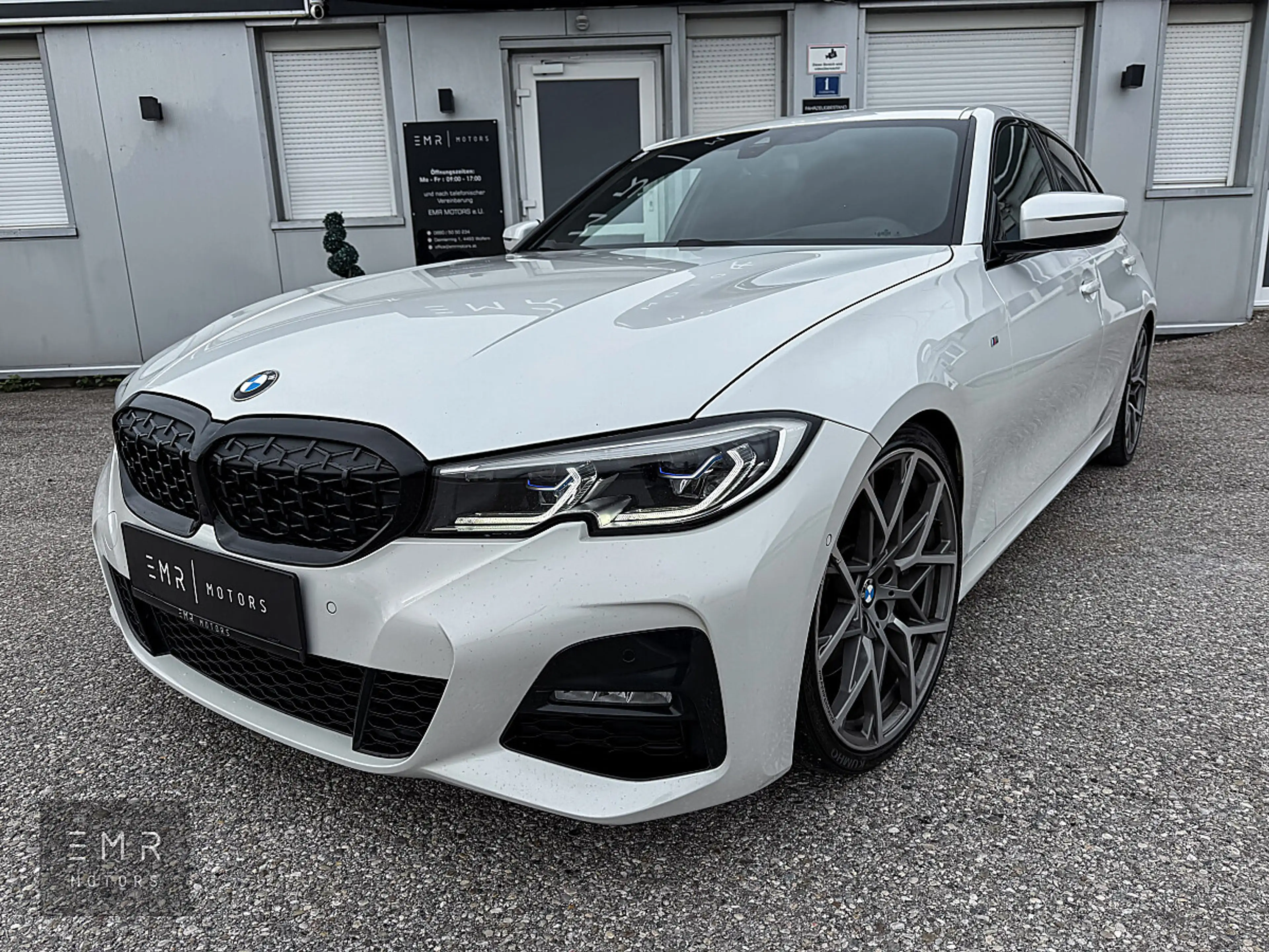 BMW 330 d Aut. M-SPORTPAKET, M340 LOOK, LASER-SCHEINWER... — photo 3