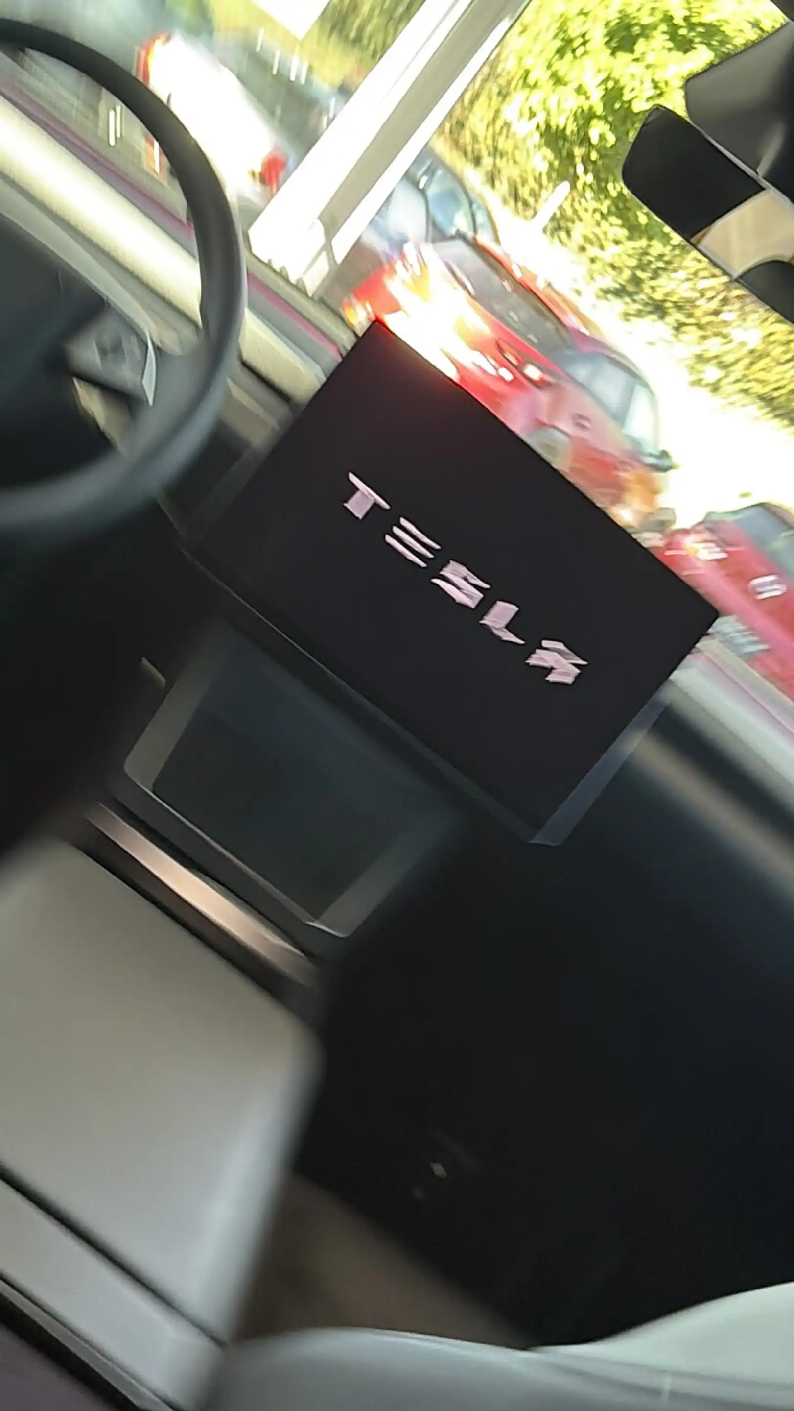 Tesla Model Y LR AWD 79kWh — photo 3